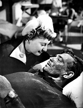 Порадовать женщину трейлер (1950)