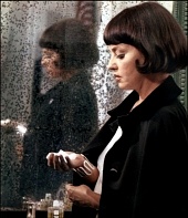 Невеста была в трауре трейлер (1967)