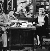 В родном городе трейлер (1951)