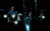 Город потерянных детей трейлер (1995)