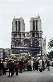 Горит ли Париж? трейлер (1966)