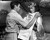 Операция «Нижняя юбка» трейлер (1959)