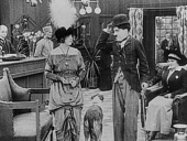 Невероятно затруднительное положение Мейбл трейлер (1914)