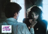 Малолетний вампир трейлер (1987)