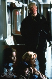 Опасные пассажиры поезда 123 трейлер (1998)