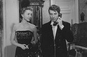 Эдуард и Каролина трейлер (1951)