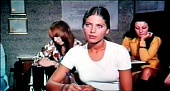 Приманка для девушки трейлер (1974)