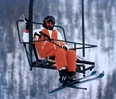 Загорелые на лыжах трейлер (1979)