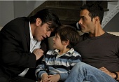Другая семья трейлер (2011)