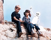 Школьный призрак трейлер (1986)
