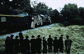Поезд жизни трейлер (1998)