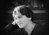 Улыбающаяся мадам Беде трейлер (1923)