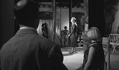 Человек, который коротко стригся 1966 трейлер (1966)