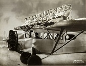 Полет в Рио трейлер (1933)