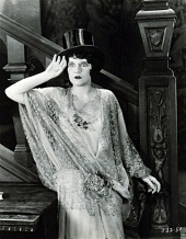 Сорок мгновений трейлер (1925)