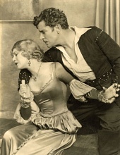 Ночь любви трейлер (1927)