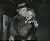 Секретный агент (1945)
