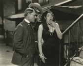 Когда город спит трейлер (1928)