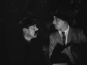 Гупи-Красные руки трейлер (1943)