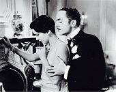 Улица удачи трейлер (1930)