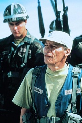 Невероятные приключения Эрнеста в армии (1998)