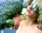 Вторжение роботов любви (1977)