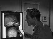Существо с атомным мозгом трейлер (1955)