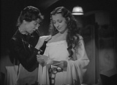 Безумная любовь трейлер (1935)