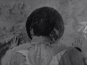 Женщина в песках (1963)