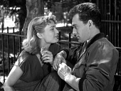 Свидание в июле трейлер (1949)