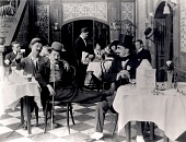 Ночь напролет трейлер (1915)