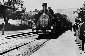 Прибытие поезда на вокзал города Ла-Сьота трейлер (1895)