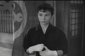 Женщина, о которой ходят слухи трейлер (1954)