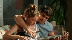 С нами ничего не случится 1 сезон 5 серия (2026)