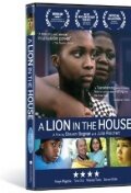 Лев в доме трейлер (2006)