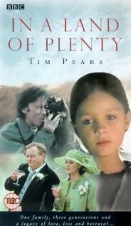 In a Land of Plenty трейлер (2001)